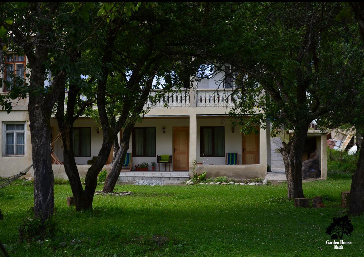 Garden House Mestia Bagian luar foto